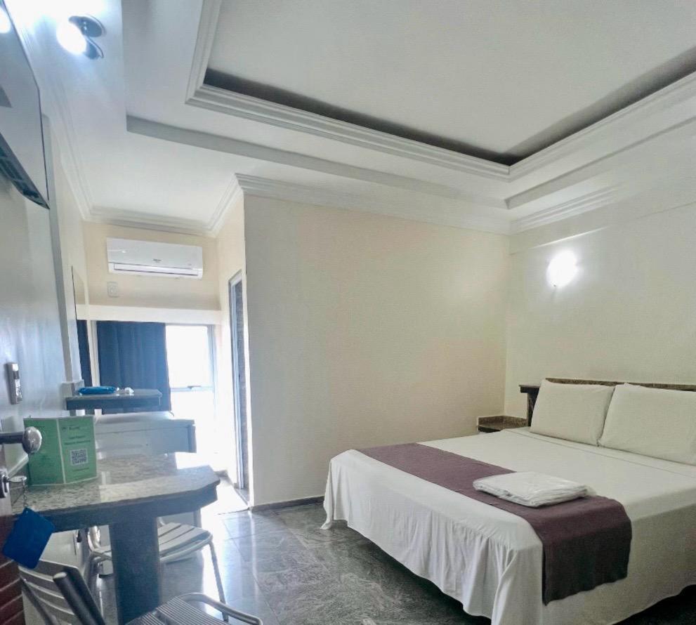 Hotel Buriti Stop (Adults Only) Goiânia Dış mekan fotoğraf