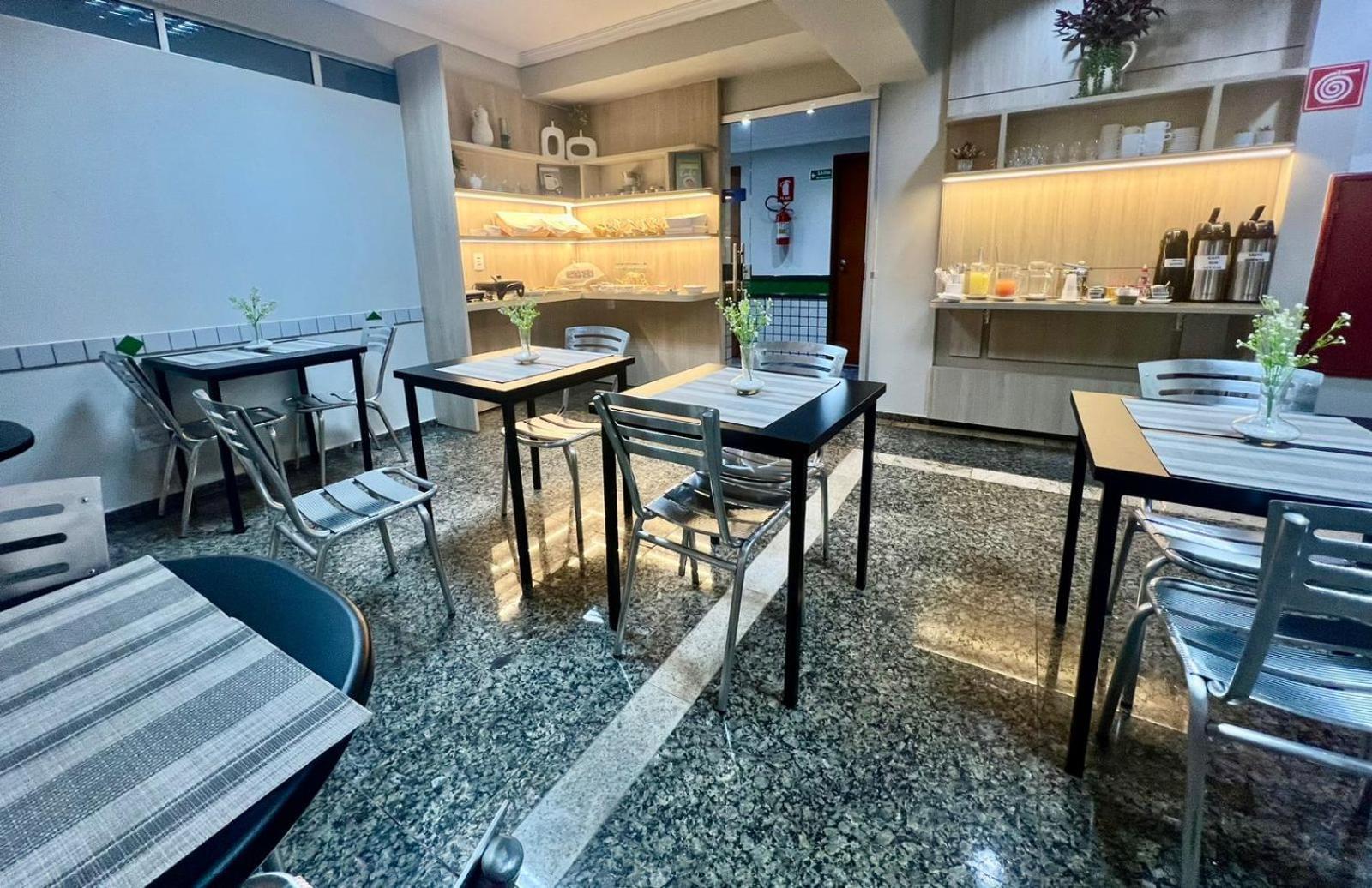 Hotel Buriti Stop (Adults Only) Goiânia Dış mekan fotoğraf