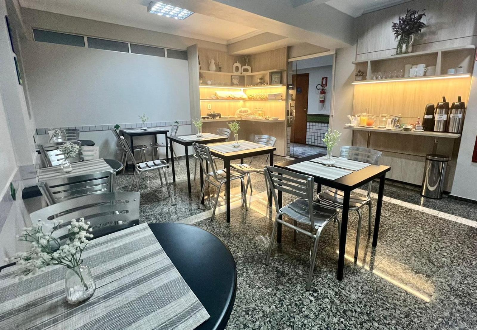 Hotel Buriti Stop (Adults Only) Goiânia Dış mekan fotoğraf